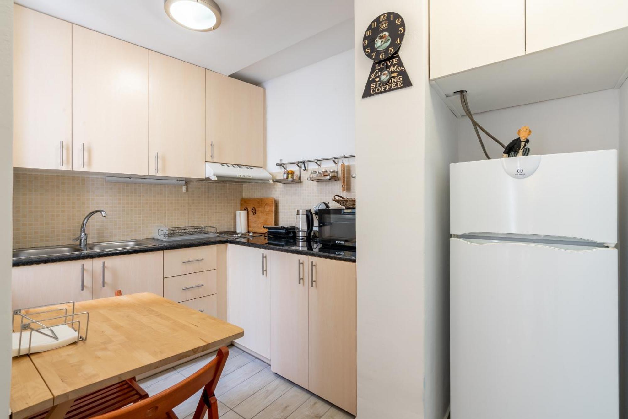 Great 35 Sq M Studio On 1St Floor In Bohemian Psyri In Athens' Historic Center-In Vivo Apartments Ngoại thất bức ảnh